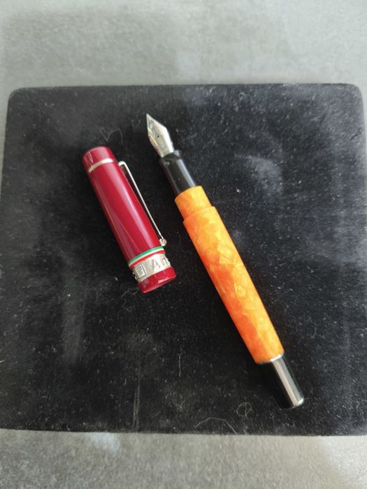 Stilou Delta Dolce Vita Ediție Limitată