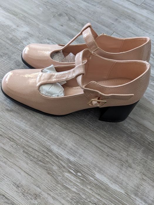 C'M Paris чисто нови дамски обувки