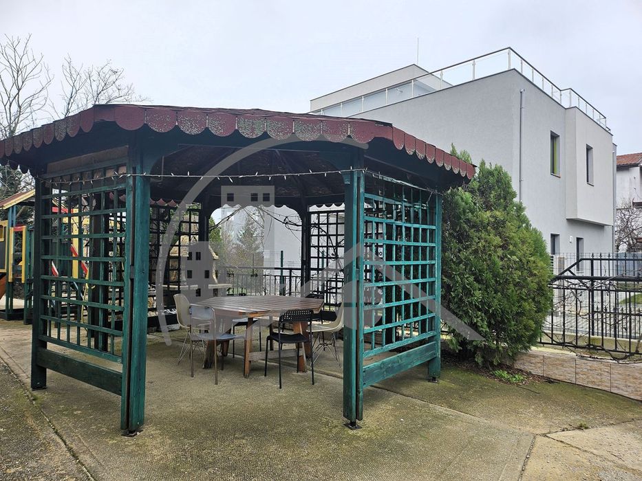 2-стаен в Варна-м-т Траката