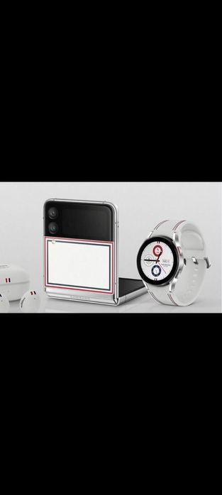 Galaxy Z Flip 3 5G Thom Browne Edition