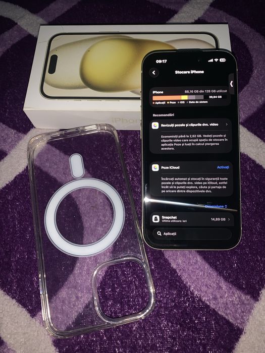 Vând iPhone 15 impecabil