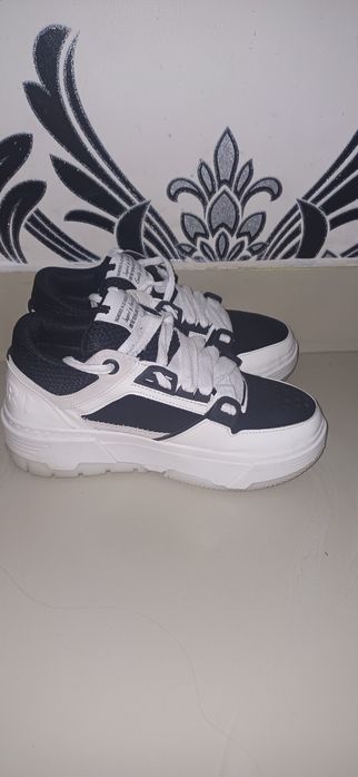 Adidași Amiri MA1