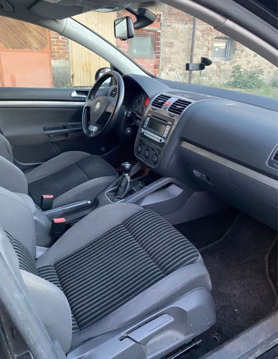 Golf 5 2.0 Tdi 140 к.с Нов Внос от Германия