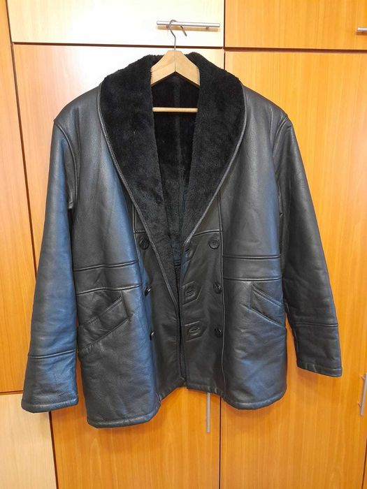 Haina piele barbati marimea XL  moda italiana