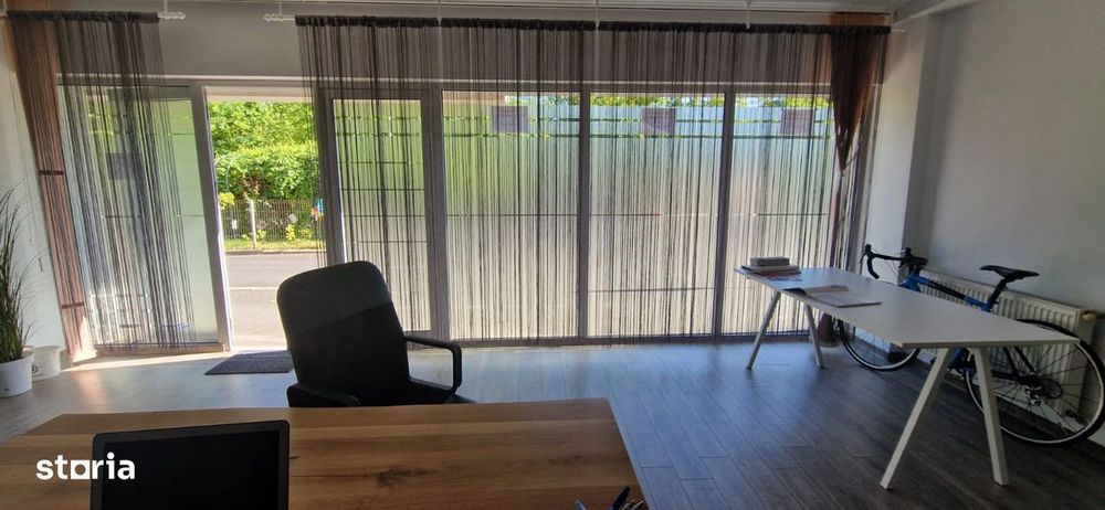 Spațiu comercial în Complexul Quadra Place / Ideal spațiu biro