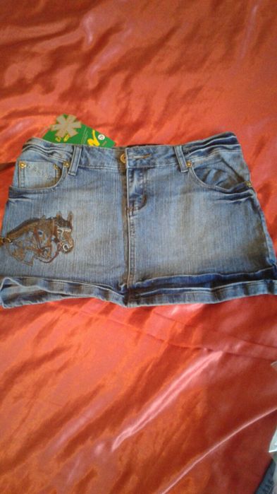 Юбки новые, мини, джинсовые.