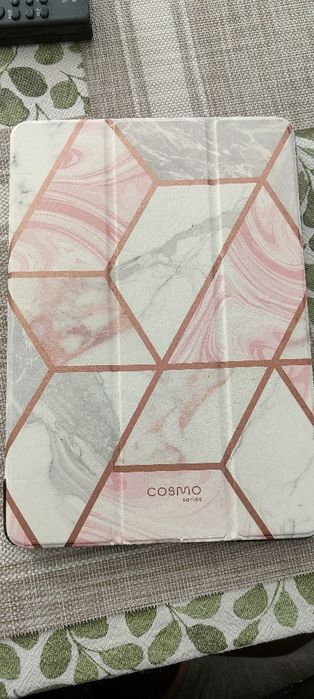 Vând iPad (generația 7) 128 GB, Apple pen+husa IBlason