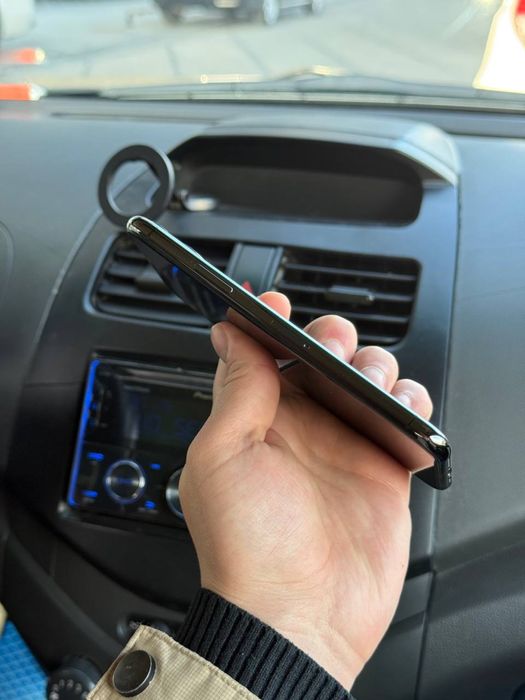 Iphone 11 Pro 64gb Xolat ideal hama joyi ishlid yomkst 75 radnoy