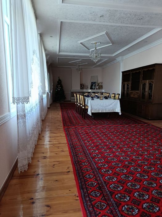 Ховли сотилади. Яшнобод.