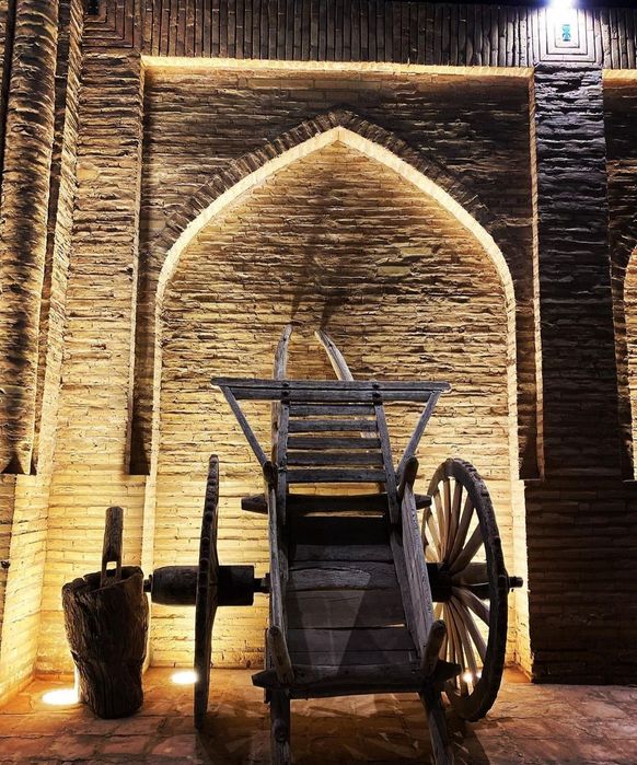 Незабываемые поездки по Хиве и Ургенчу опытный гид экскурсовод сопрово