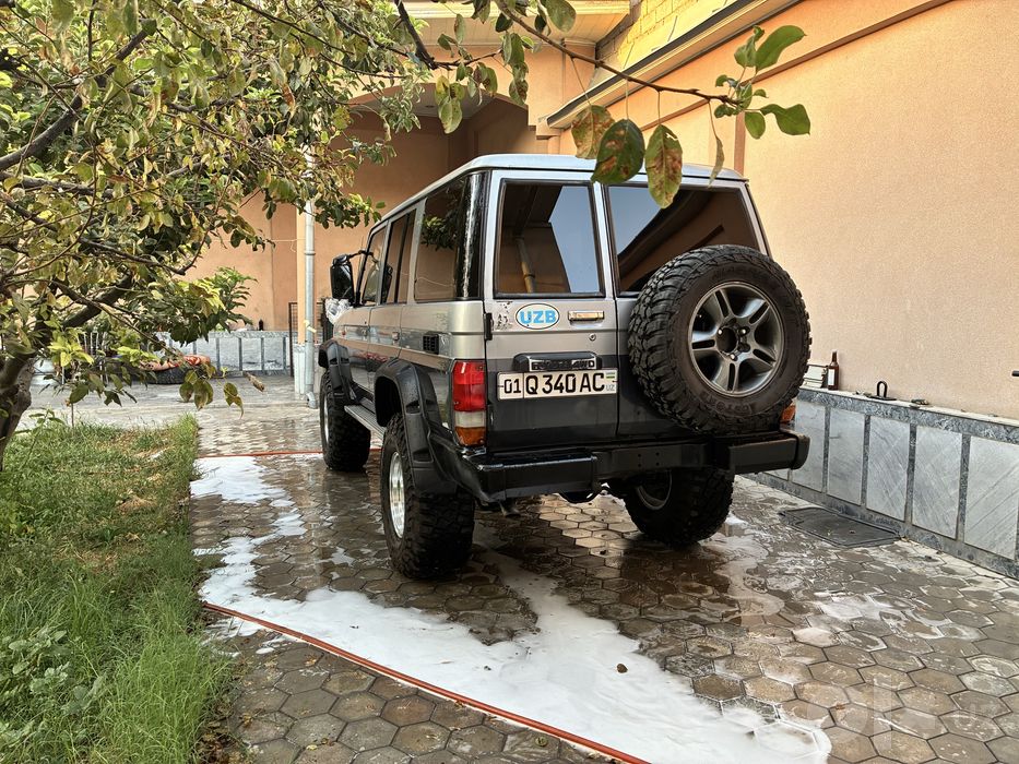 продается  Toyota 76 -70