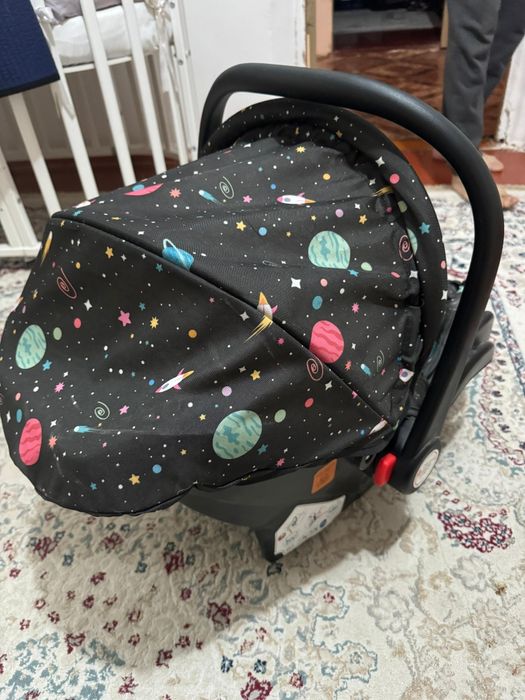 Продам новую автокреслу