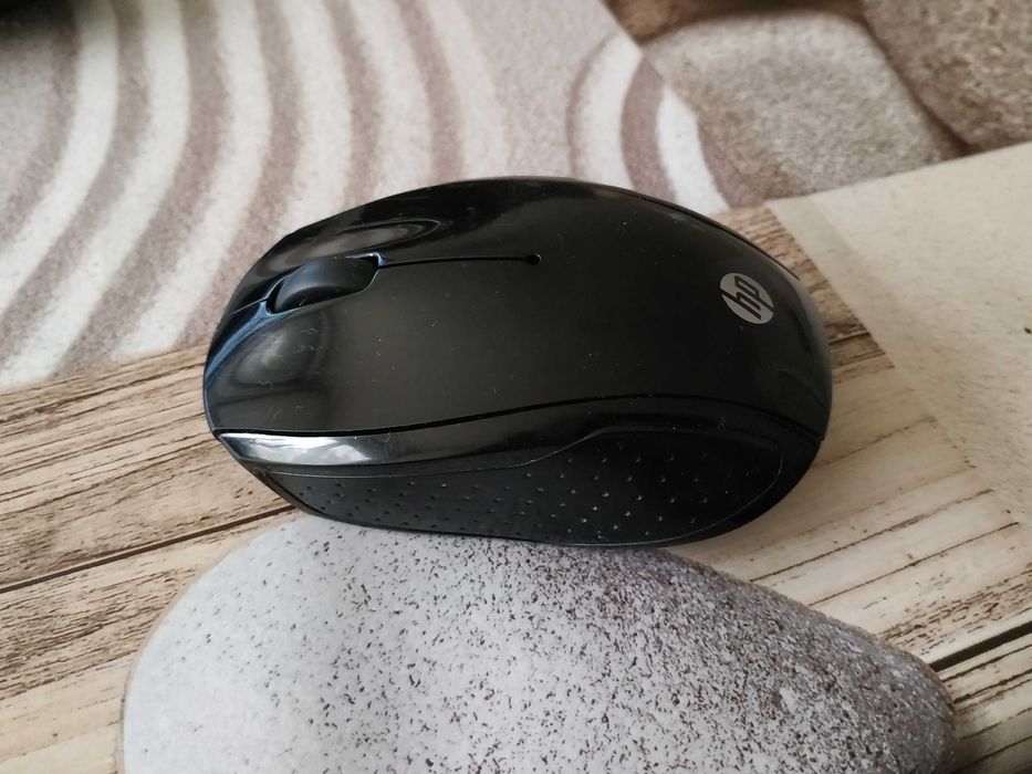 Безжична мишка Logitech M330
