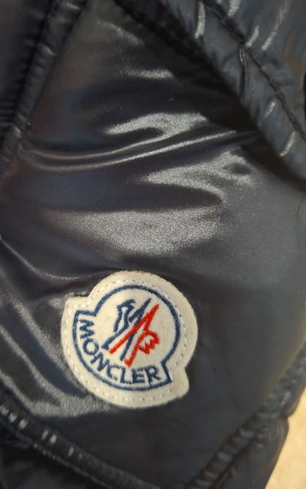 Geacă Puffer Moncler (Model Nou) – Mărimea 2XL – Stare impecabilă