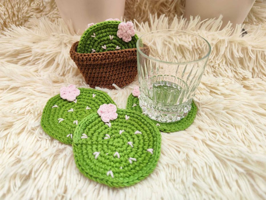 Поставки за чаши