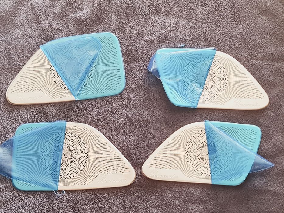 Burmester решетки за тонколони на Мерцедес Mercedes S 222 W222