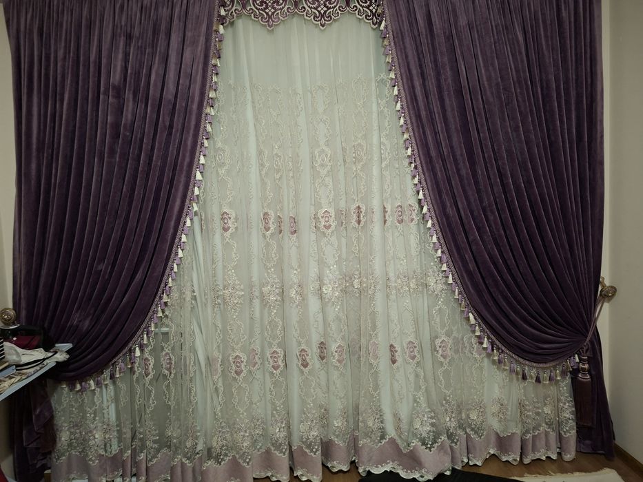 Oynaga elita  parda  sotiladi karnizi bilan srochni