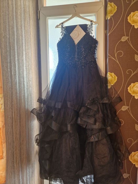 Бална дизайнерска рокля,  ръчна изработка