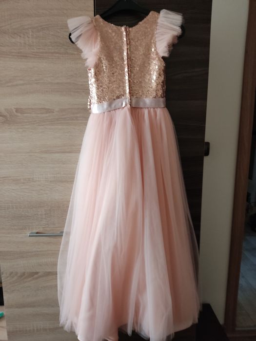 Рокля за малка дама