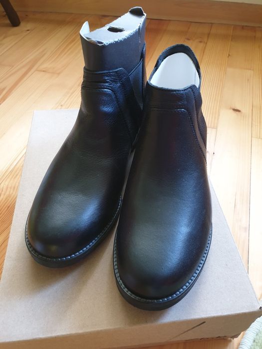 Чисто нови дамски боти на Clarks