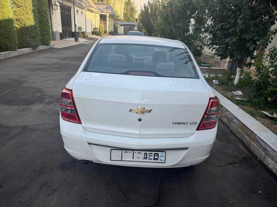 Cobalt автомат 2022оқ тозакраска Тошкентда аёл киши хайдаган 56 пробег