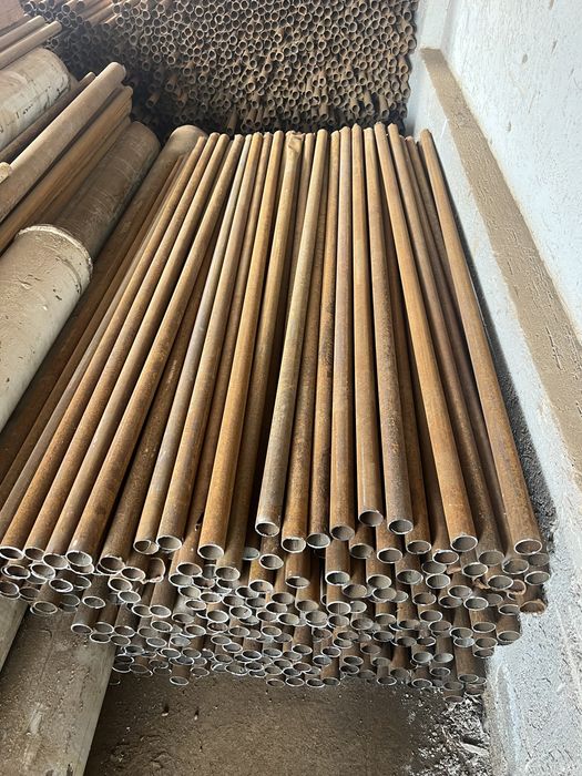 Трубы на стойки ограждения Қада сетқаға