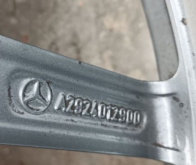 Оригинални джанти спорт пакет с гуми зимни 21 цола за Mercedes GLE AMG