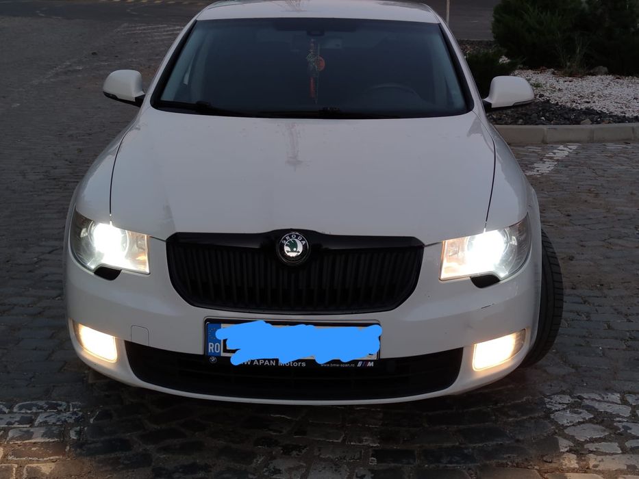 Vand Skoda Superb 2 2.0 tdi CBBB