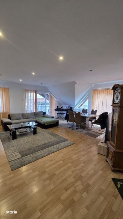 Casa cu mansarda  – Zona Aquastar, str. Gorunului