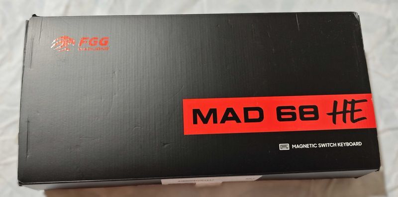 професионална геймърска механична клавиатура MAD 60 HE RGB