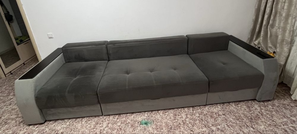 Продам диван 3м.