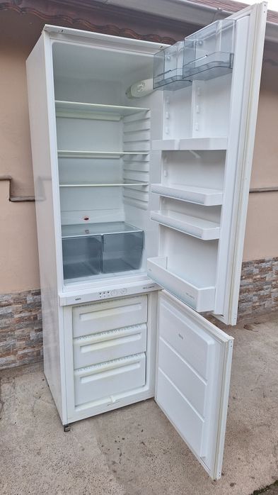 Комбиниран хладилник AEG