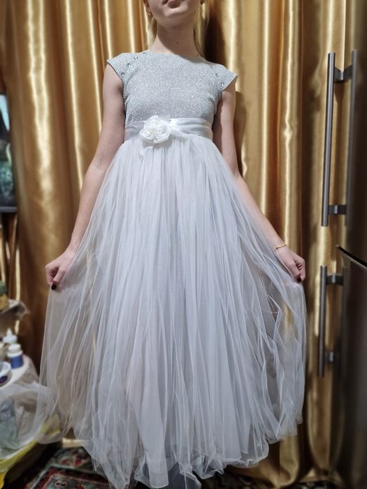 Платье нарядное детское