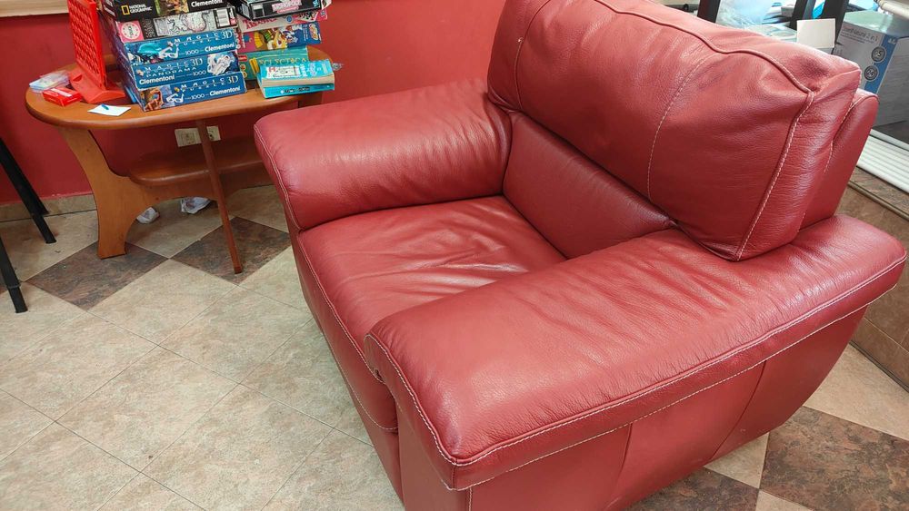 Нов фотьойл от естествена кожа