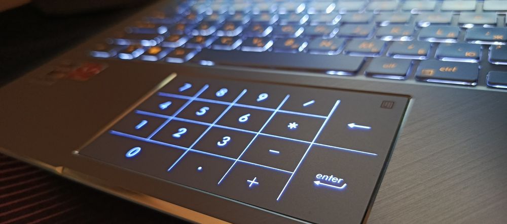 Ультрабук бизнес класса Asus ZenBook