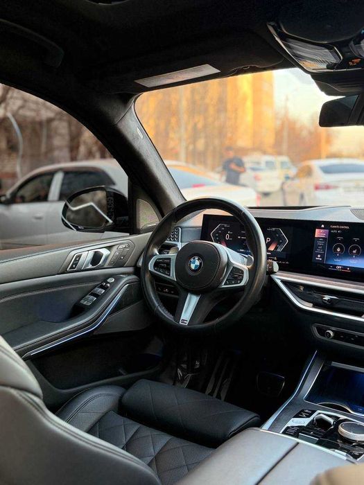 Sotuvda BMW X7 xDrive40i