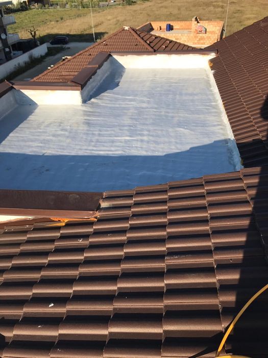 izolatie spuma poliuretanica, 45 lei -10 cm