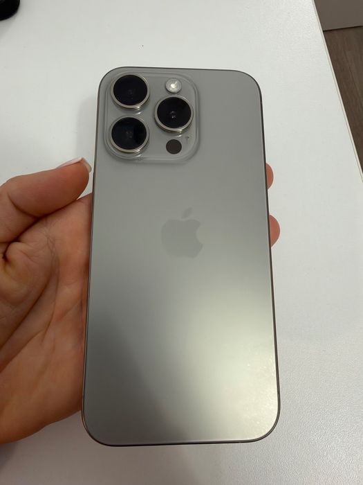 Vand Iphone 15 pro