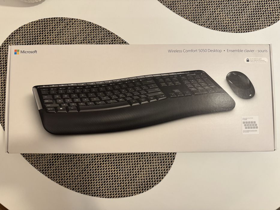 Kit tastatura + mouse wireless Microsoft comfort 5050