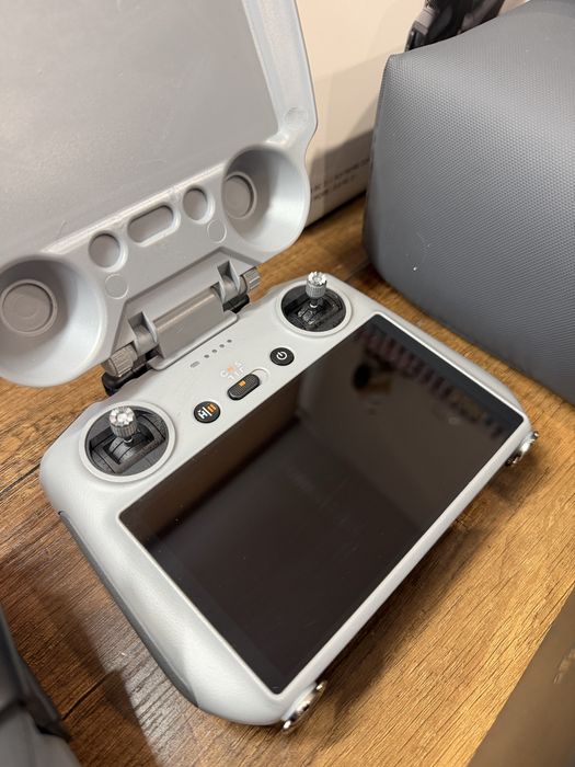 Дрон DJI Air 3 S Combo