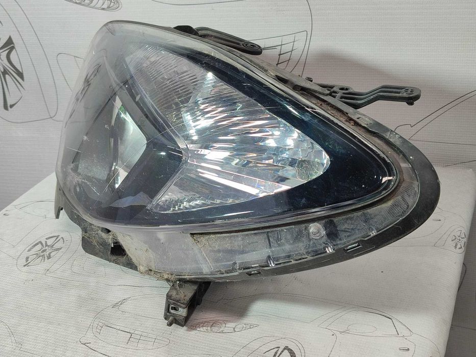 Far stânga UK Opel Mokka 2016 1.6 Diesel 100kW Halogen Cod OEM: 42435927 (4G2)