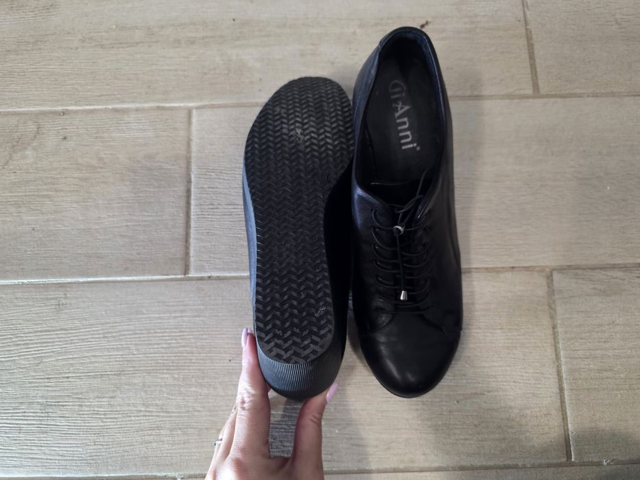 Кожени обувки GiAnni
