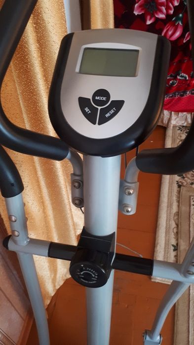 Эллептический тренажер