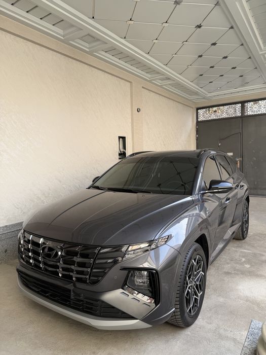 Hyundai tucson 2,5 L  Nline zavod navarotli pozitsa bez lyuk chiqgan