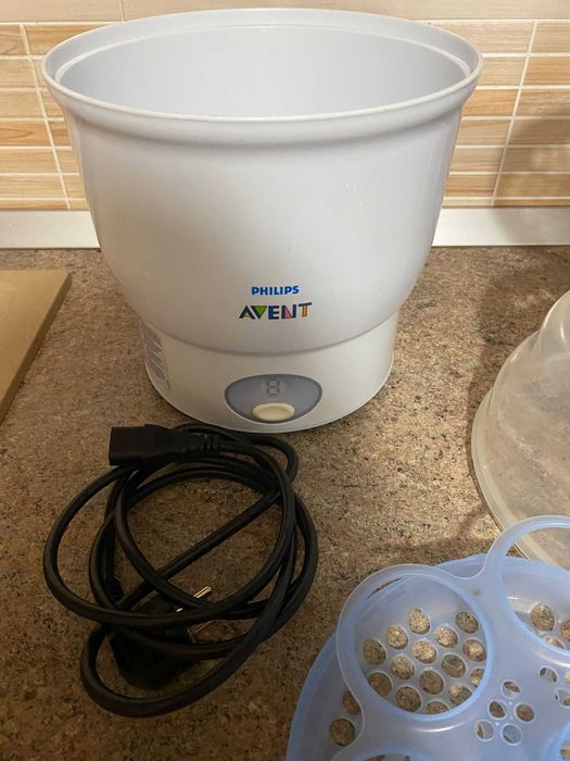 Se vinde sterilizator Philips Avent pentru biberoane / suzete