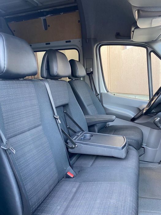 Mercedes Sprinter 316 6locuri, 3500kg remorcabil pe carlig