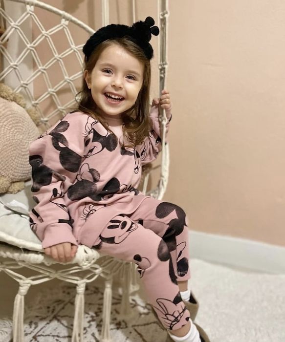 Фирменные вещи для девочки на 4-8 лет