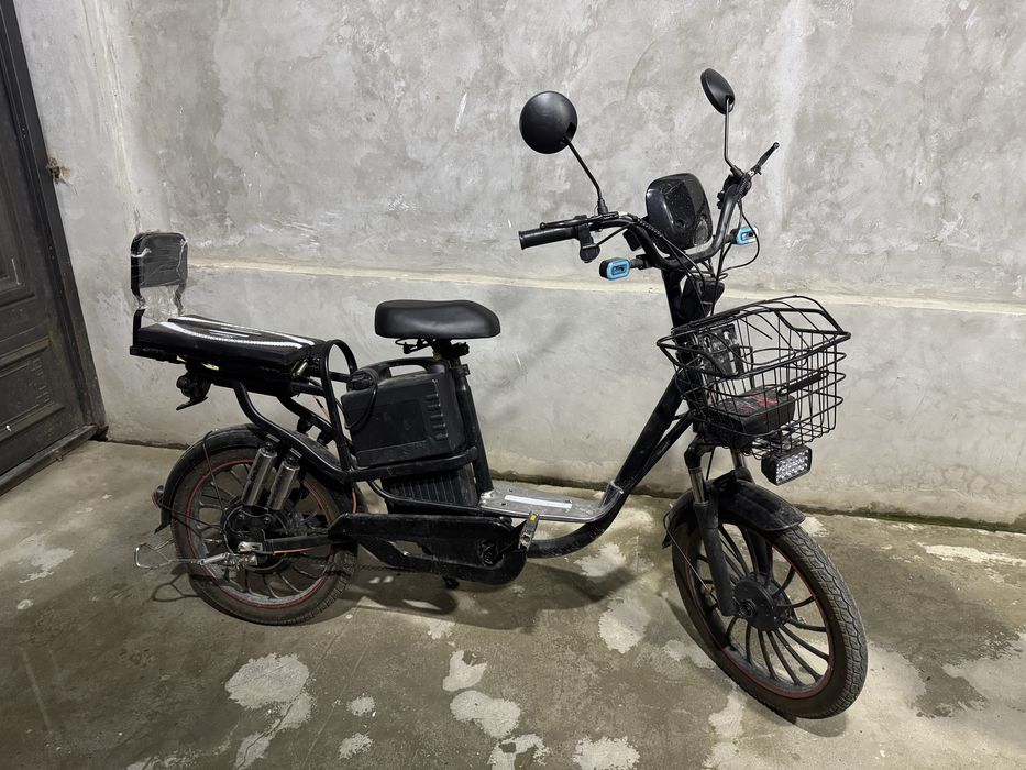 Elektrovelosiped, elektroskuter