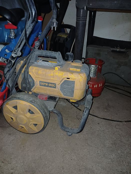 Водоструйка Dewalt 002