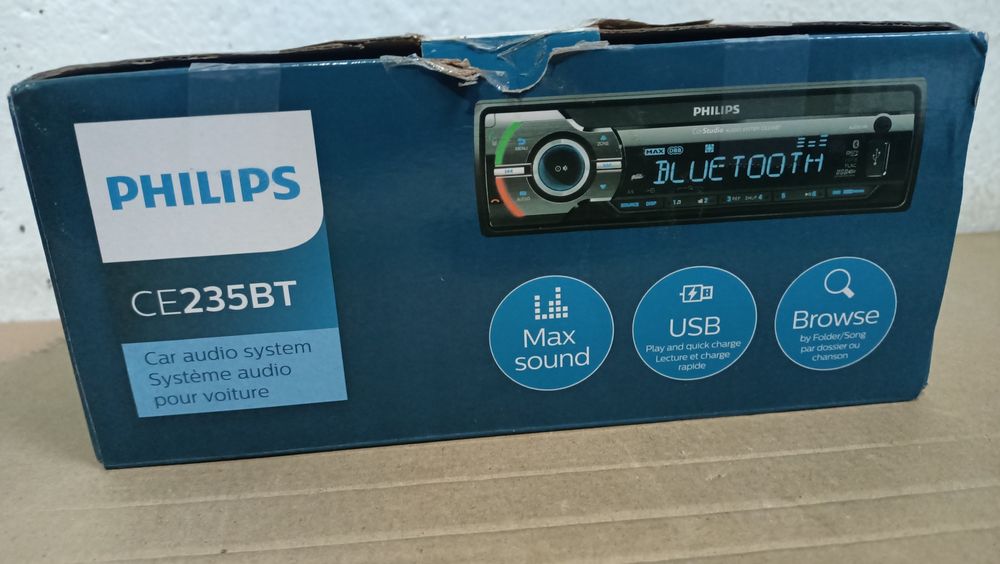 Radio Auto Philips Nou Sistem Auto MP3 Bluetooth USB CE2235BT